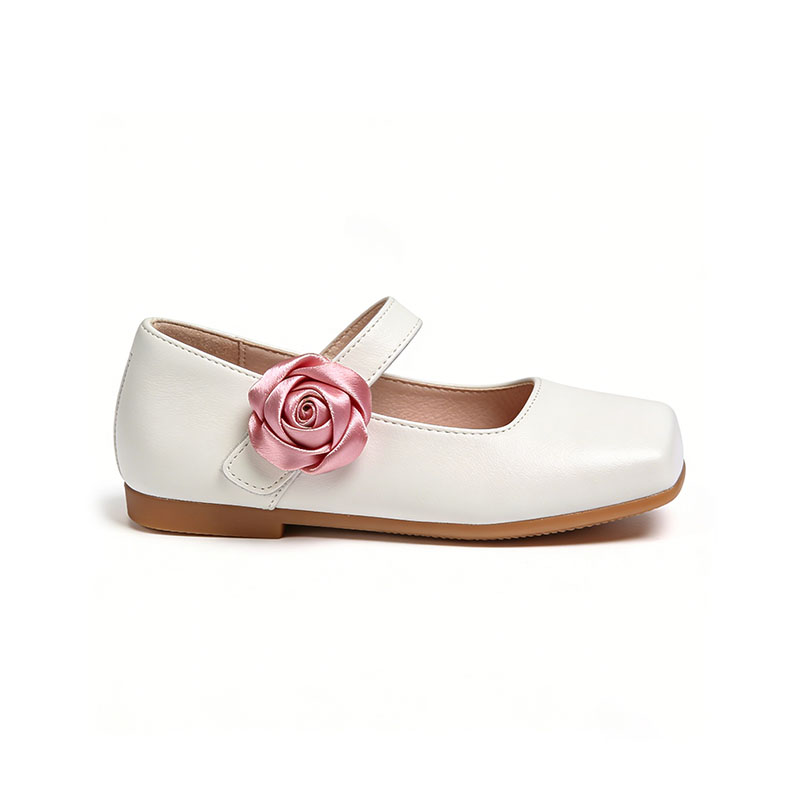 girls-rose-decorated-fashion-flat-shoes